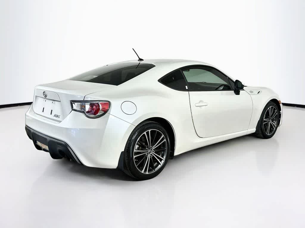 Thumbnail: 2013 Scion FR-S - 23