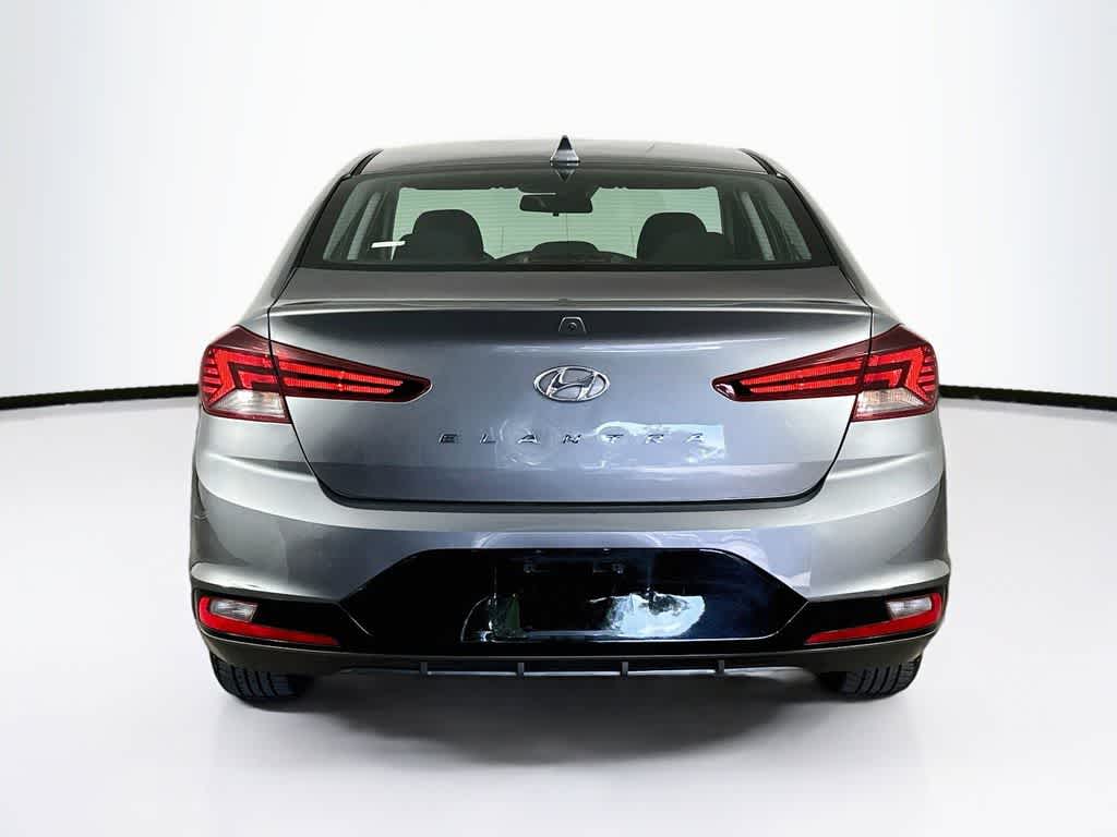 Thumbnail: 2019 Hyundai Elantra - 5
