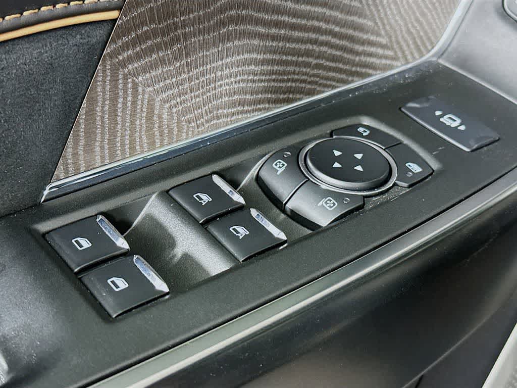 Thumbnail: 2024 Ford Econoline - 30