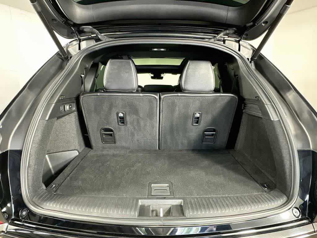 Thumbnail: 2023 Acura MDX - 21