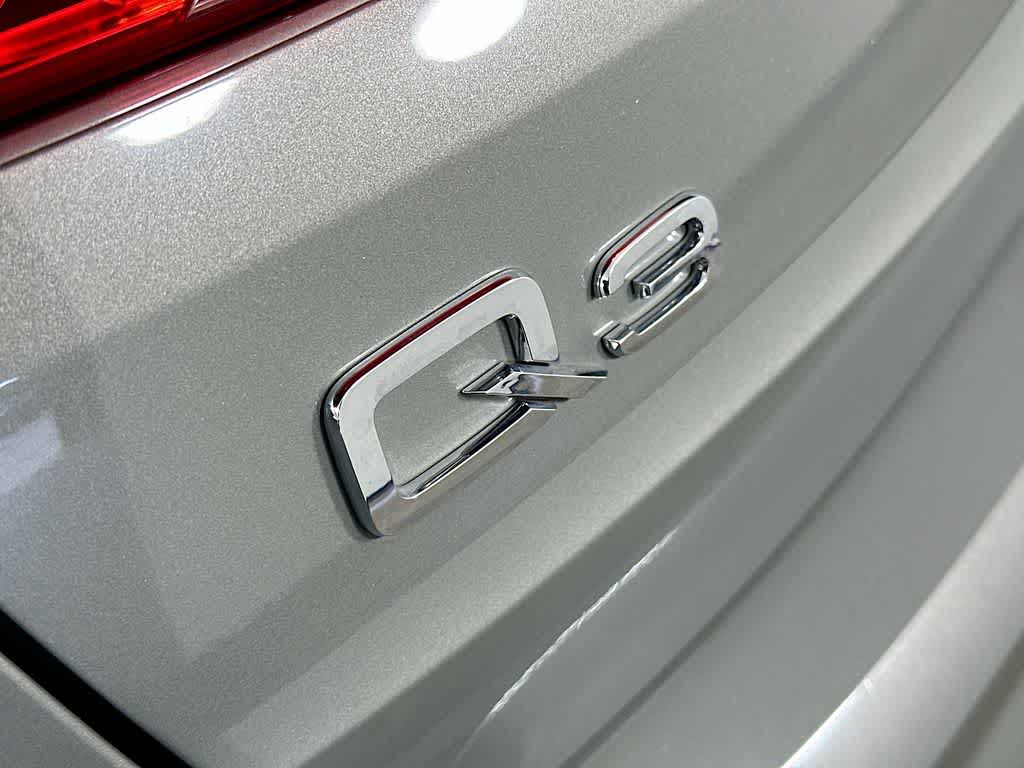 Thumbnail: 2021 Audi Q3 - 7