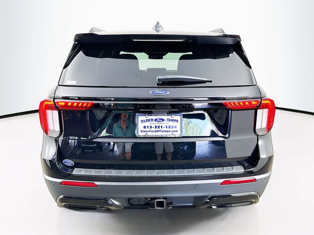 2025 Ford Explorer ST-Line 5