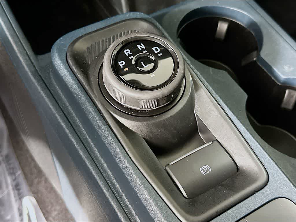 Thumbnail: 2022 Ford Maverick - 18