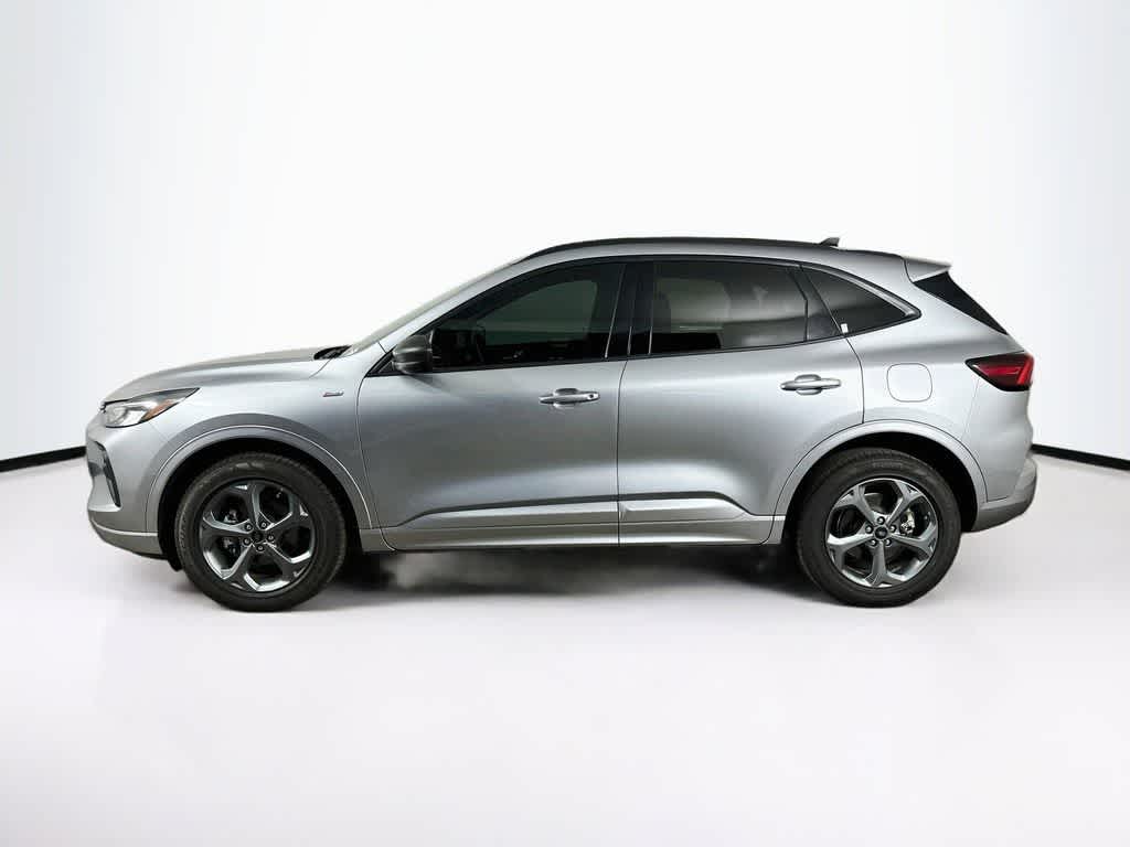 Thumbnail: 2023 Ford Escape - 3