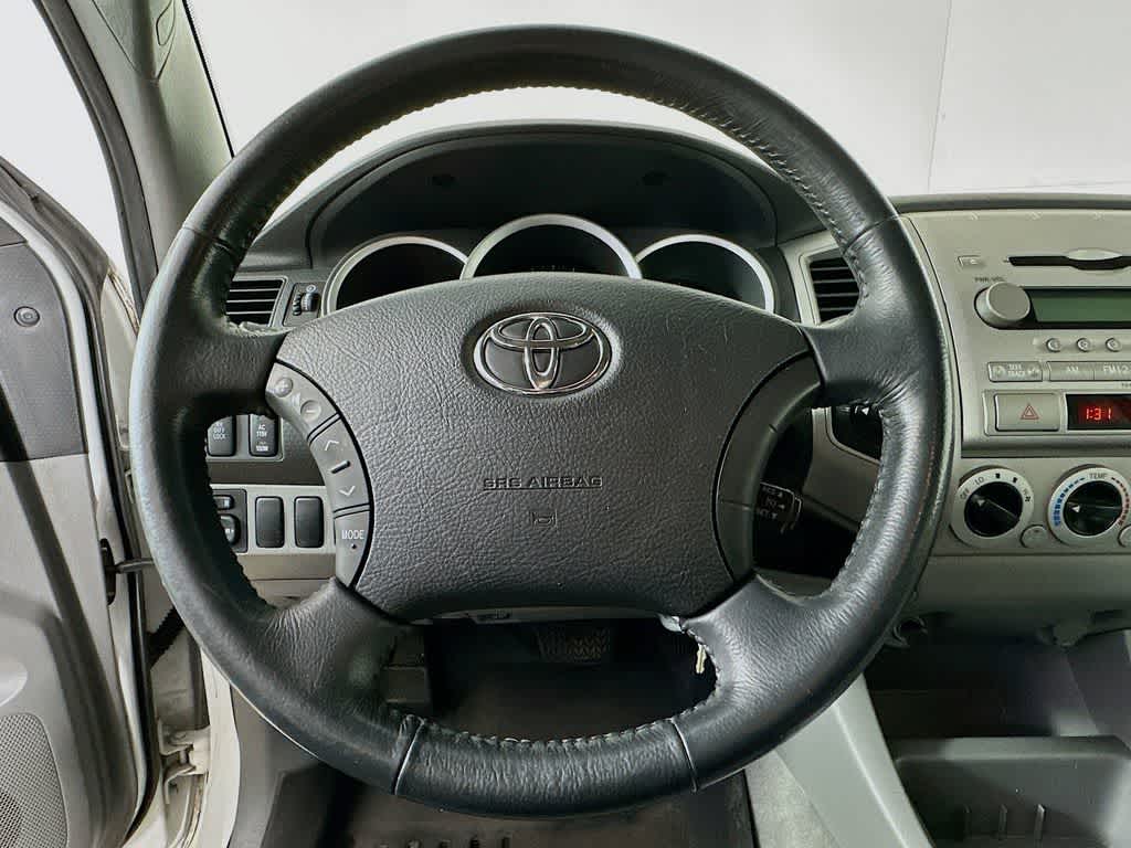 Thumbnail: 2008 Toyota Tacoma - 13