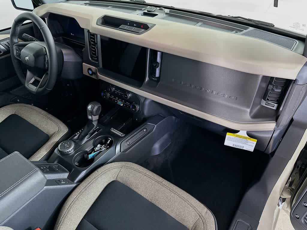 Thumbnail: 2026 Ford Bronco - 32