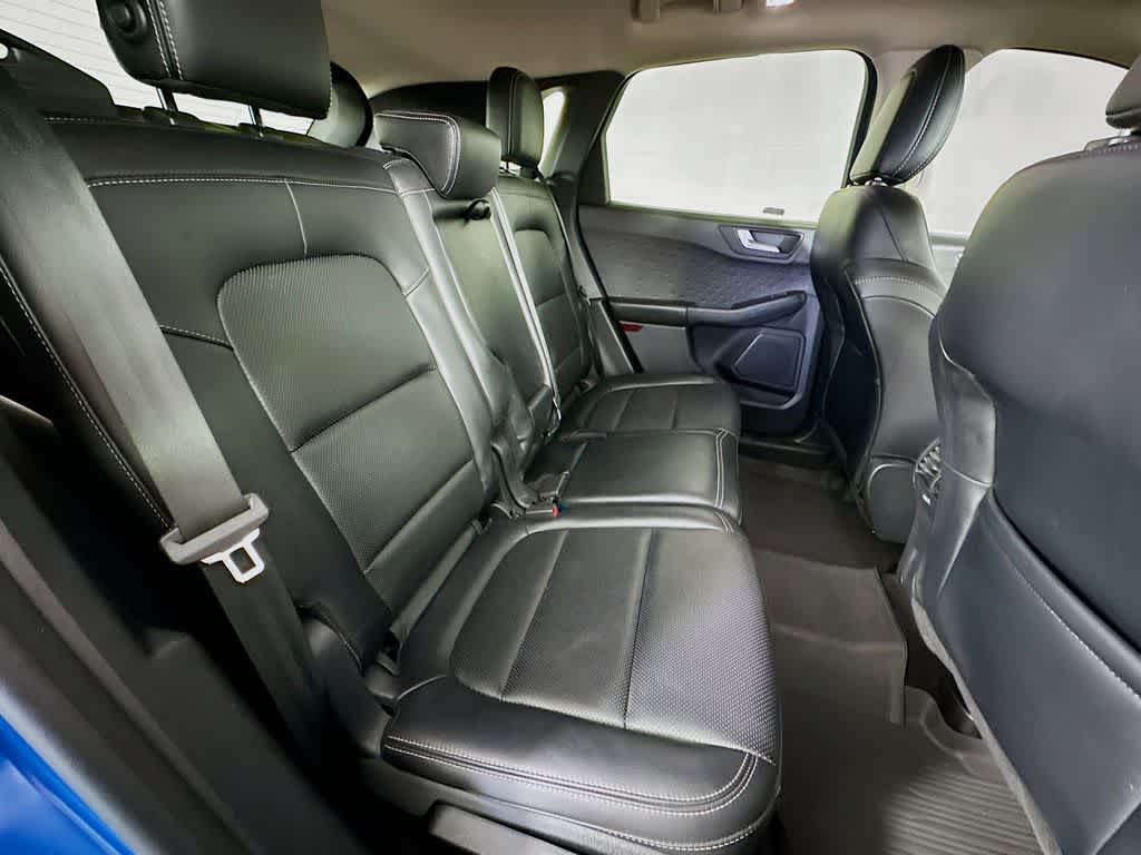 Thumbnail: 2020 Ford Escape - 32