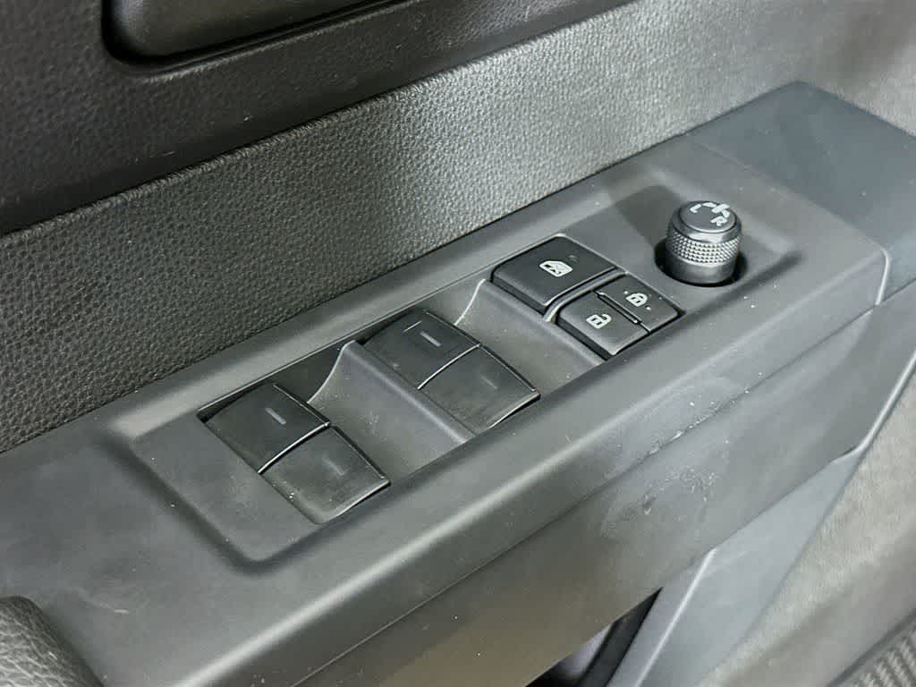 2022 Toyota Tundra SR 27