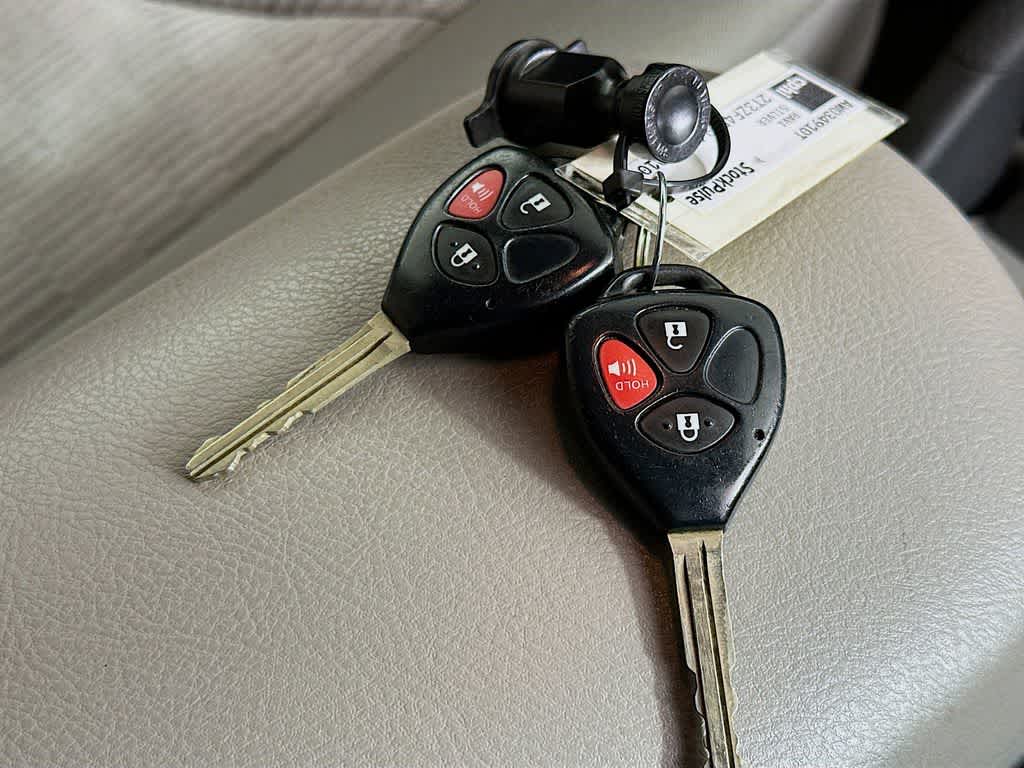 Thumbnail: 2010 Toyota RAV4 - 20