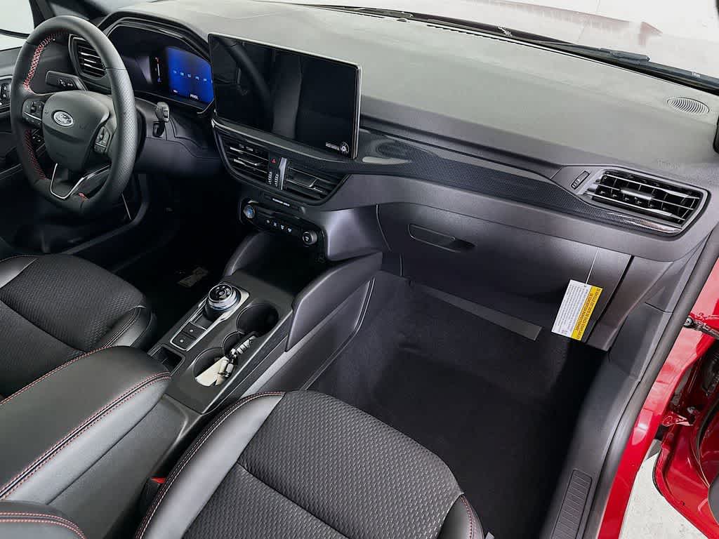 Thumbnail: 2026 Ford Escape - 32