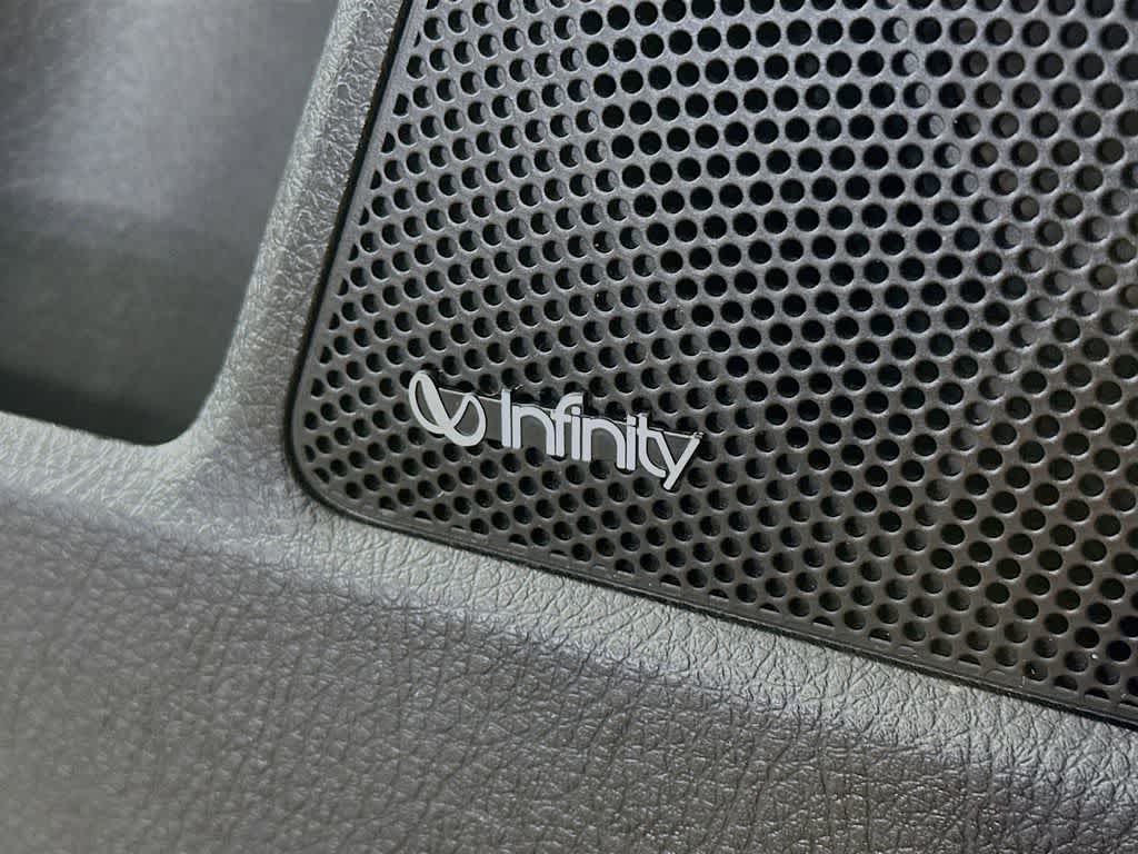 Thumbnail: 2011 Kia Sorento - 30