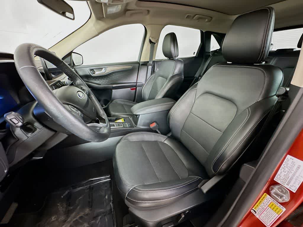 Thumbnail: 2020 Ford Escape - 12