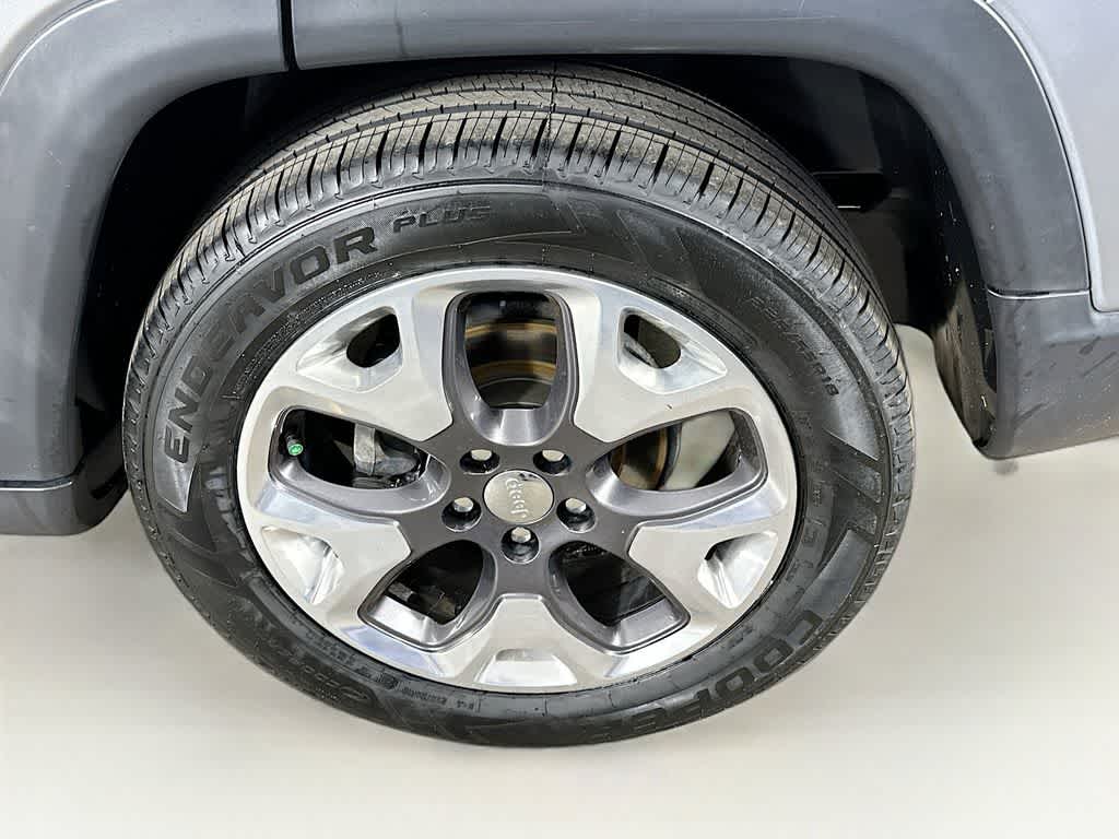 Thumbnail: 2020 Jeep Compass - 8