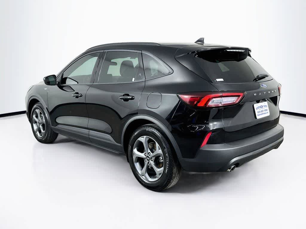 Thumbnail: 2025 Ford Escape - 4