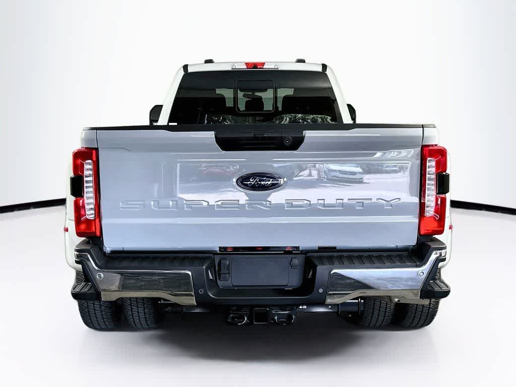 Thumbnail: 2026 Ford F-350 - 5