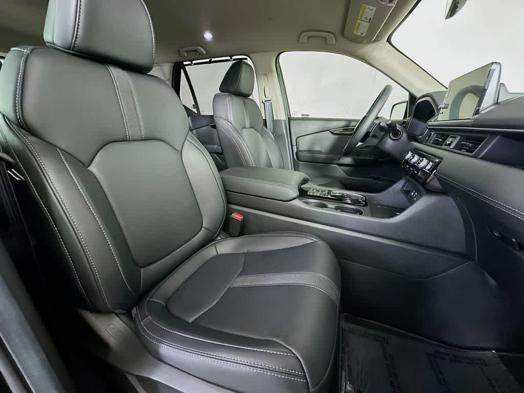 Thumbnail: 2025 Honda Pilot - 15