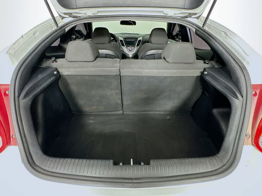 Thumbnail: 2015 Hyundai Veloster - 20