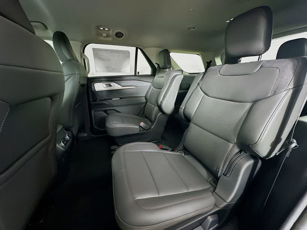 Thumbnail: 2025 Ford Explorer - 14