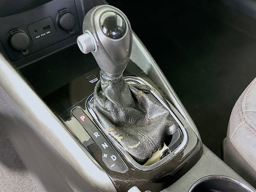 Thumbnail: 2012 Kia Forte - 18