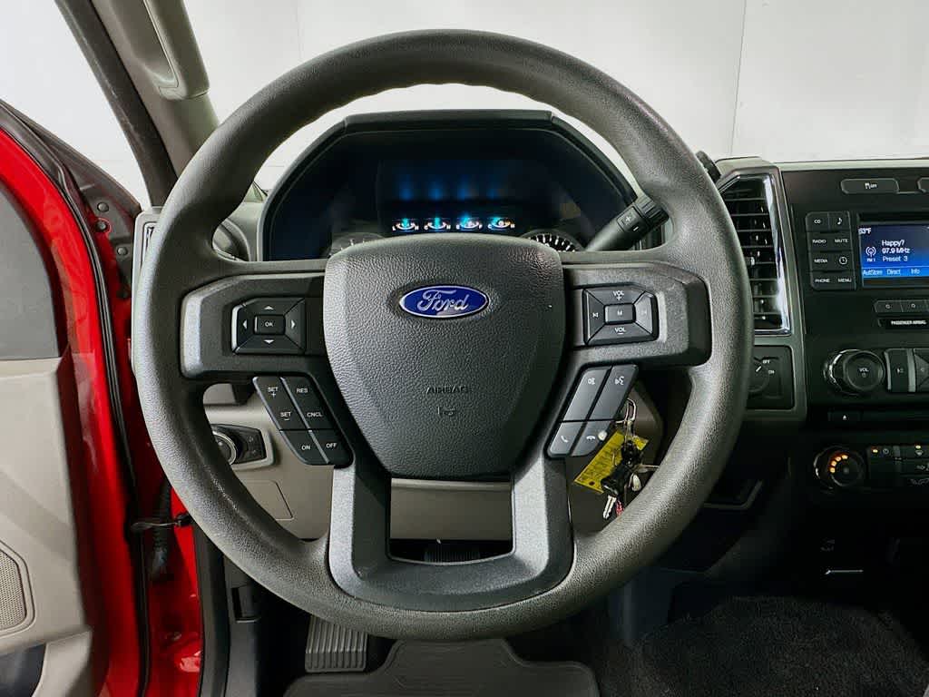 Thumbnail: 2016 Ford F-150 - 15