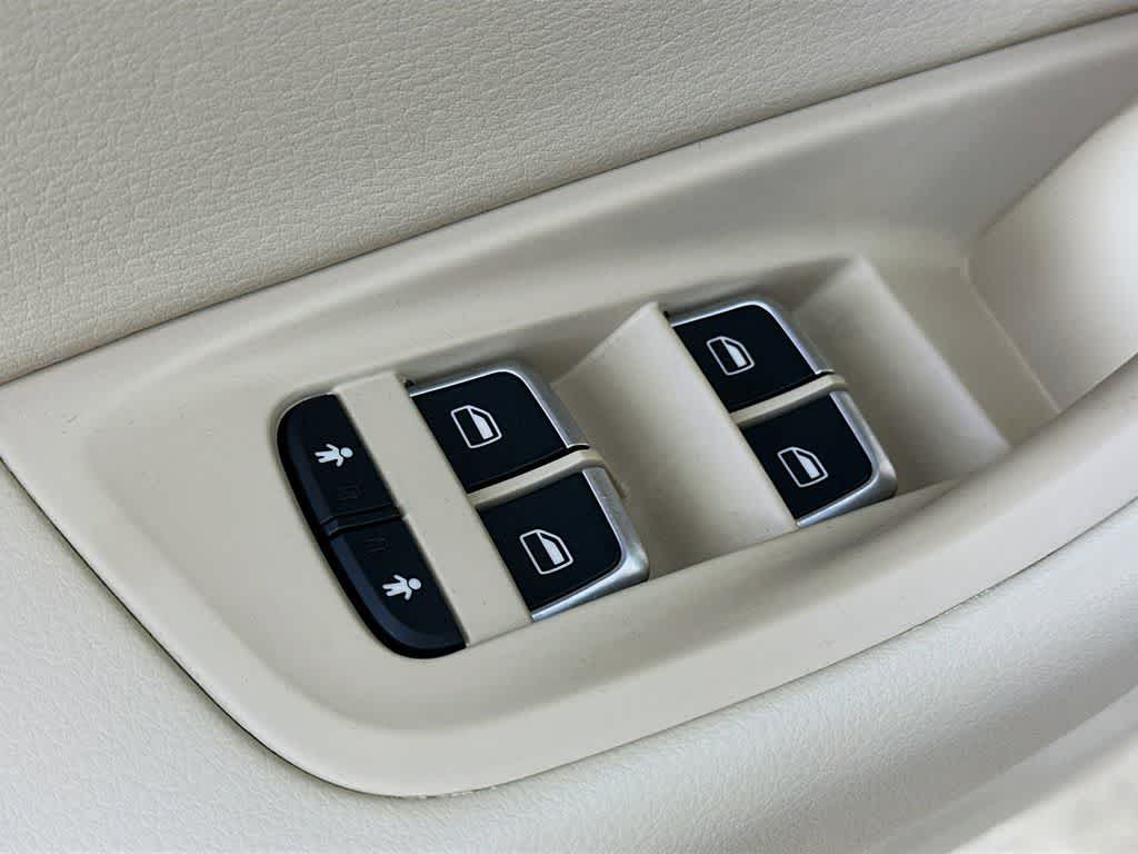 Thumbnail: 2016 Audi A6 - 30