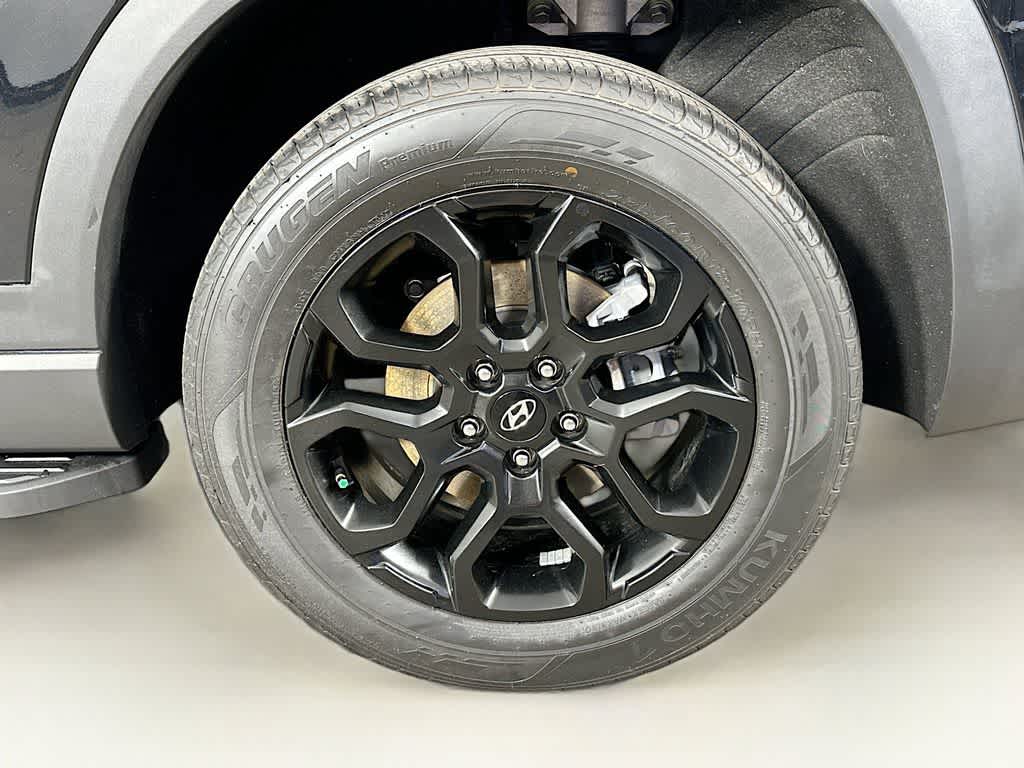 Thumbnail: 2023 Hyundai Santa Fe - 8