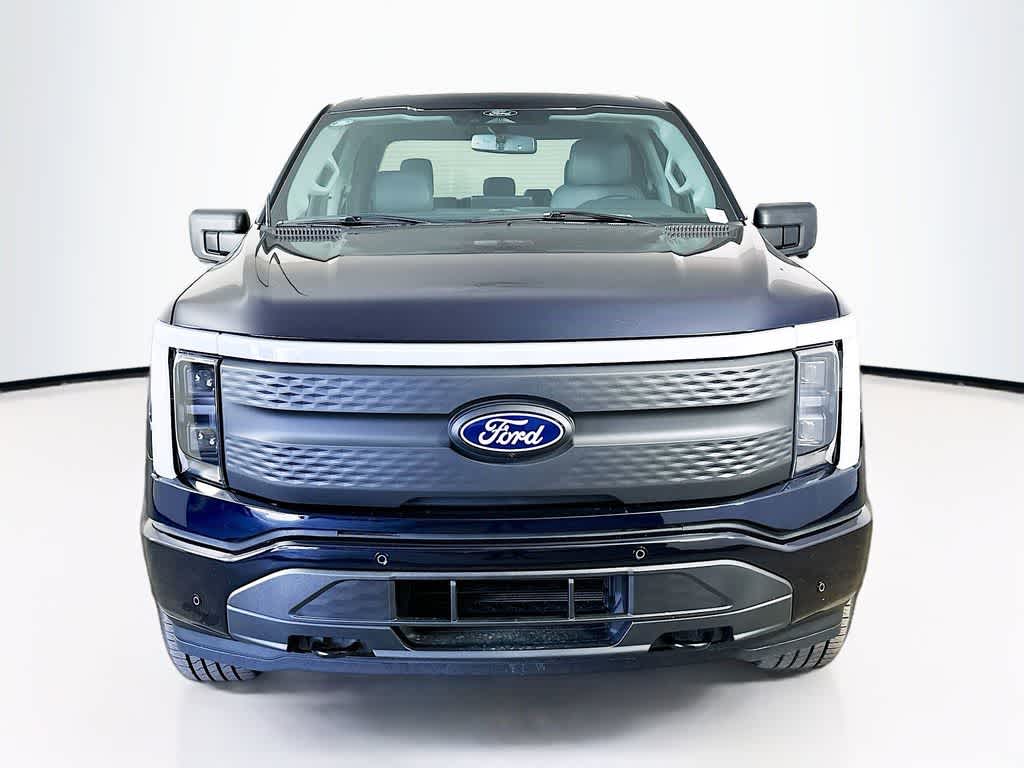 2025 Ford F-150 Lightning Flash 6