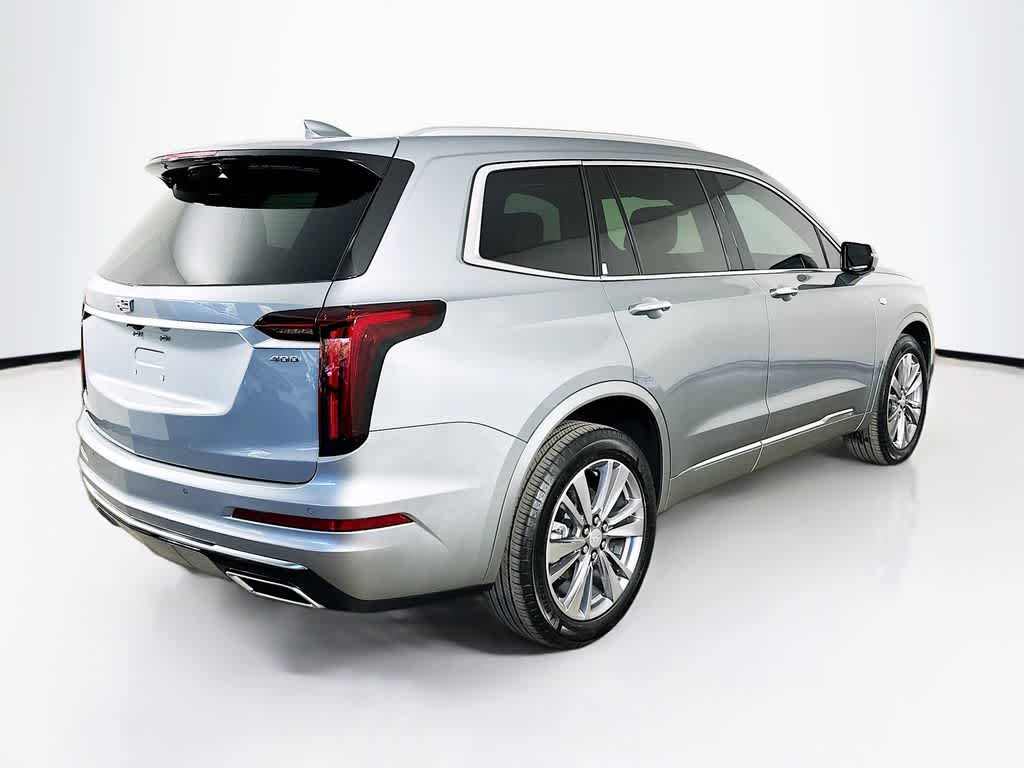 Thumbnail: 2025 Cadillac XT6 - 24