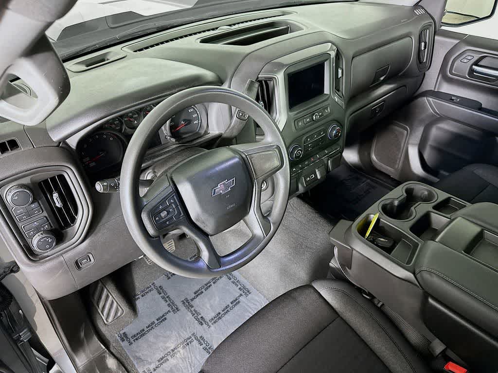 Thumbnail: 2024 Chevrolet Silverado 1500 - 2