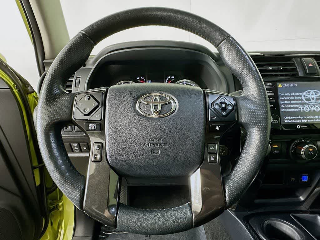 Thumbnail: 2023 Toyota 4Runner - 16