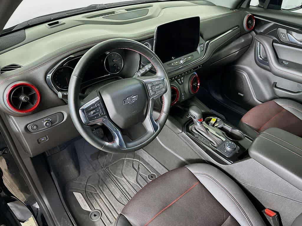 Thumbnail: 2023 Chevrolet Blazer - 2