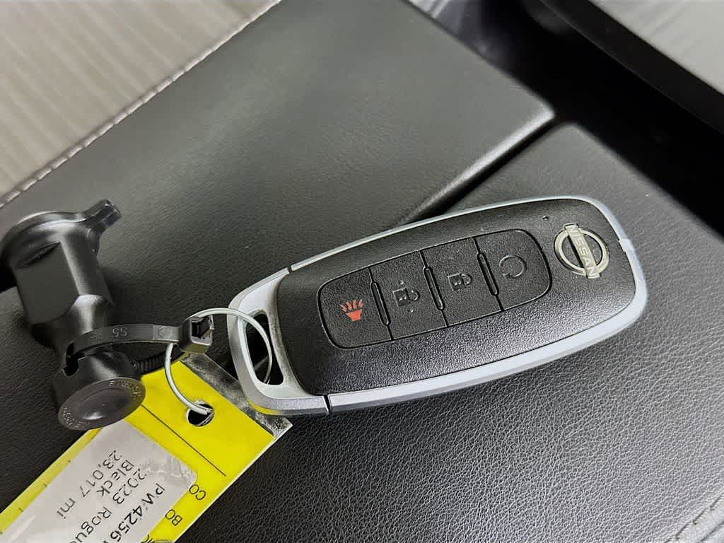 Thumbnail: 2023 Nissan Rogue - 22