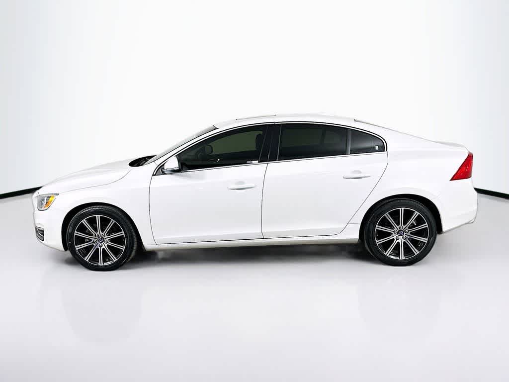 Thumbnail: 2018 Volvo S60 - 3