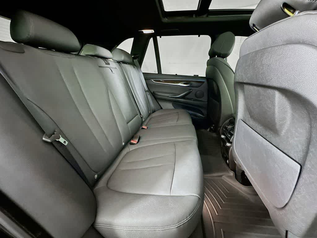 Thumbnail: 2018 BMW X5 - 33