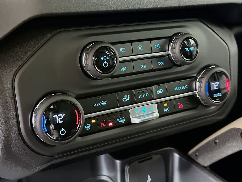 Thumbnail: 2025 Ford Bronco - 18