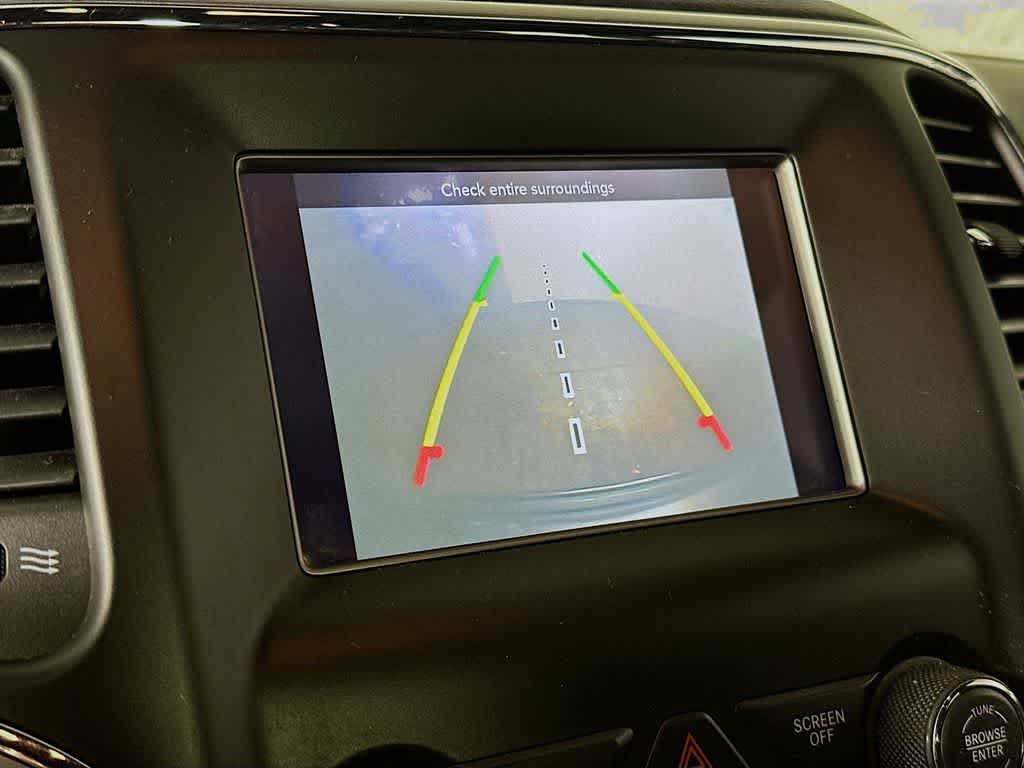 Thumbnail: 2020 Jeep Grand Cherokee - 26