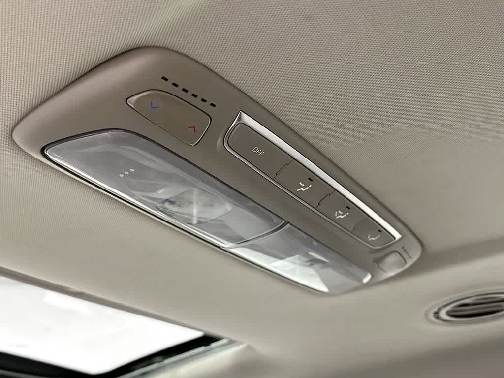 Thumbnail: 2021 Kia Telluride - 12