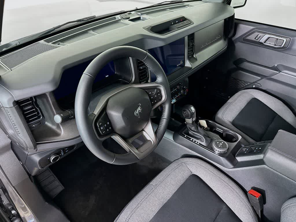 Thumbnail: 2025 Ford Bronco - 2