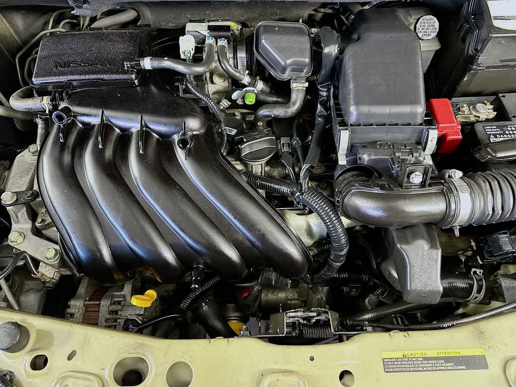 Thumbnail: 2015 Nissan Versa - 9