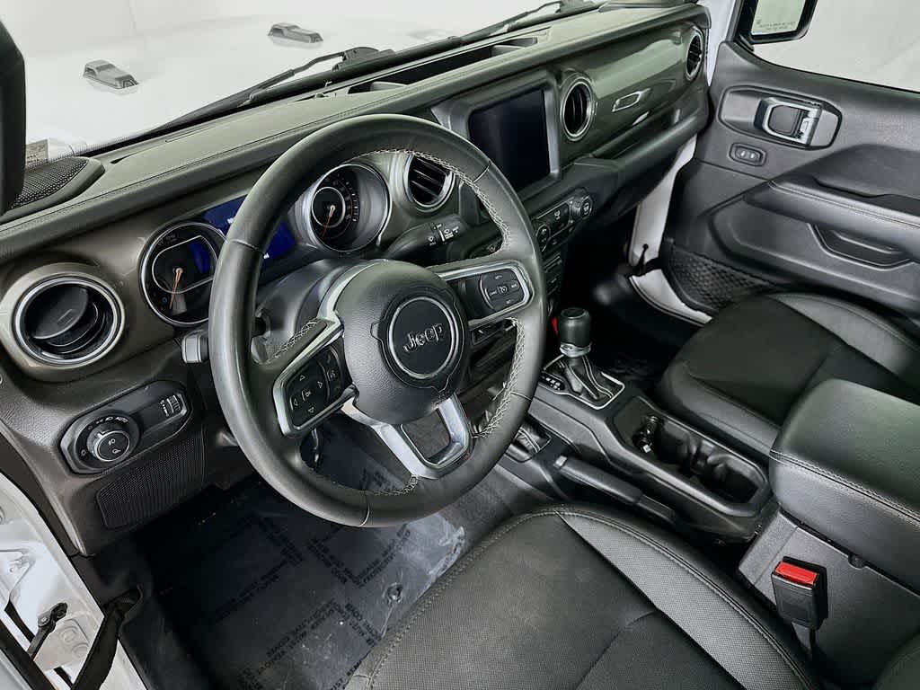 Thumbnail: 2023 Jeep Gladiator - 2