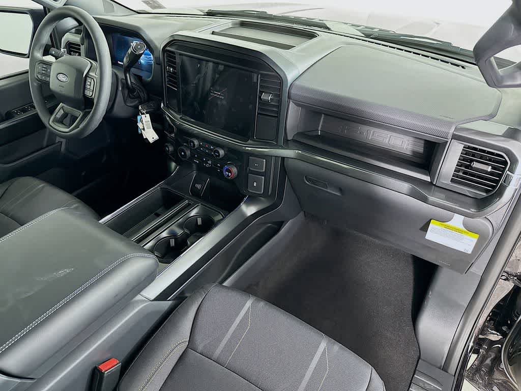 Thumbnail: 2025 Ford F-150 - 32