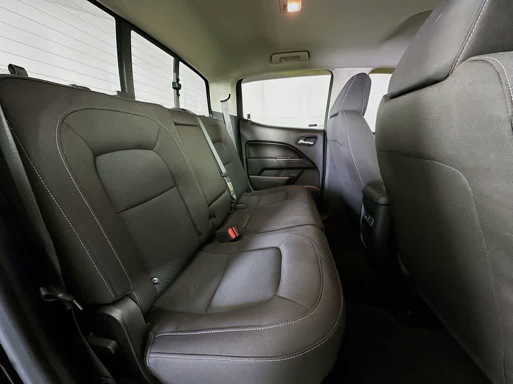 Thumbnail: 2017 Chevrolet Colorado - 29