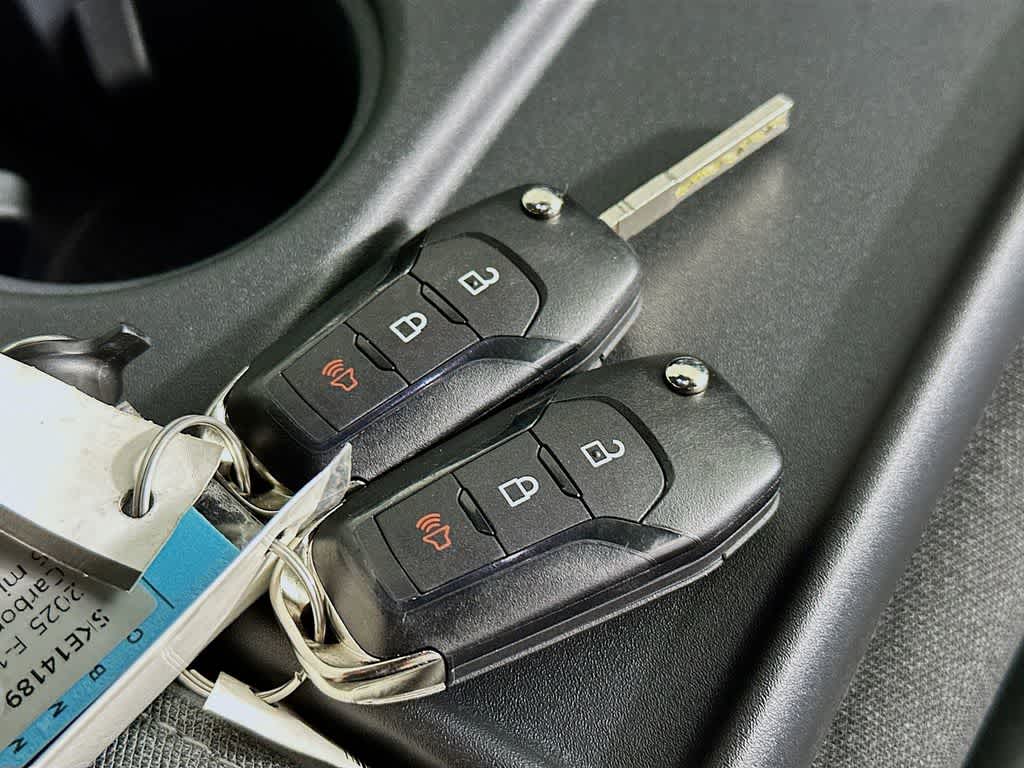 Thumbnail: 2025 Ford F-150 - 21