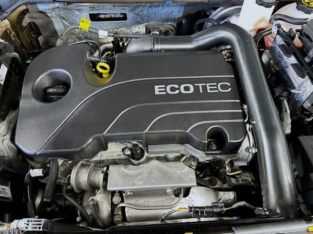 Thumbnail: 2022 Chevrolet Equinox - 9