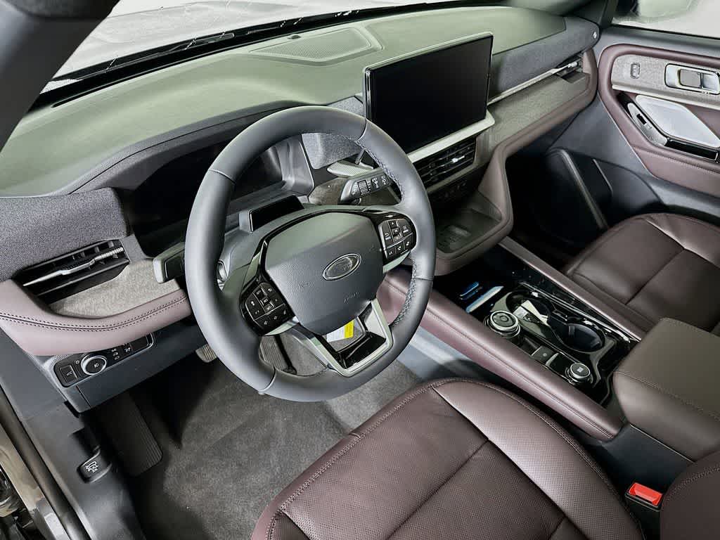Thumbnail: 2025 Ford Explorer - 2