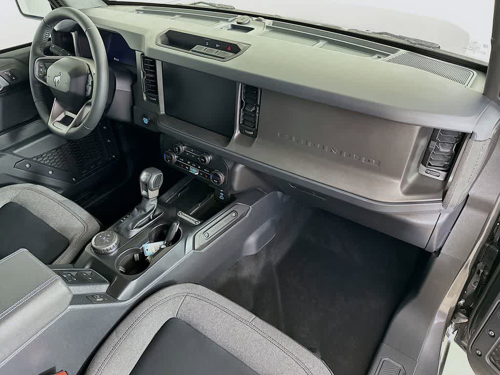 Thumbnail: 2025 Ford Bronco - 32