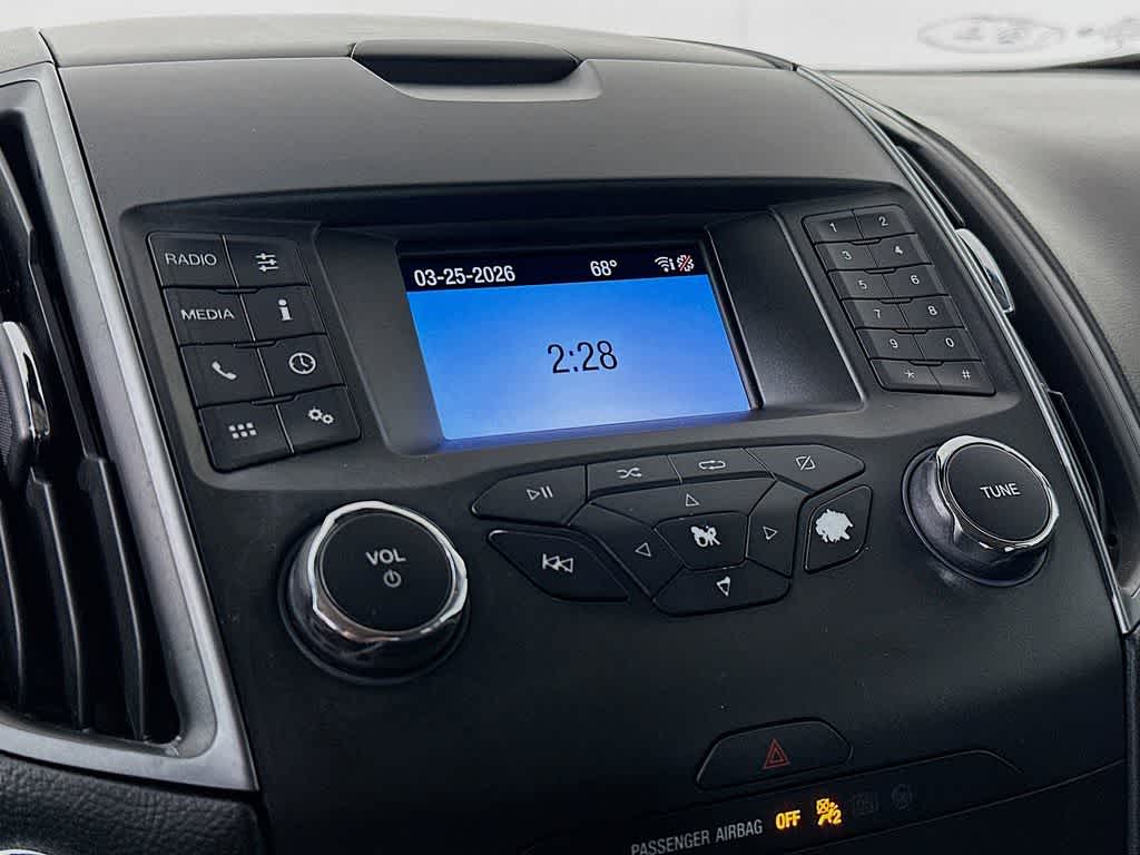 Thumbnail: 2019 Ford Edge - 17