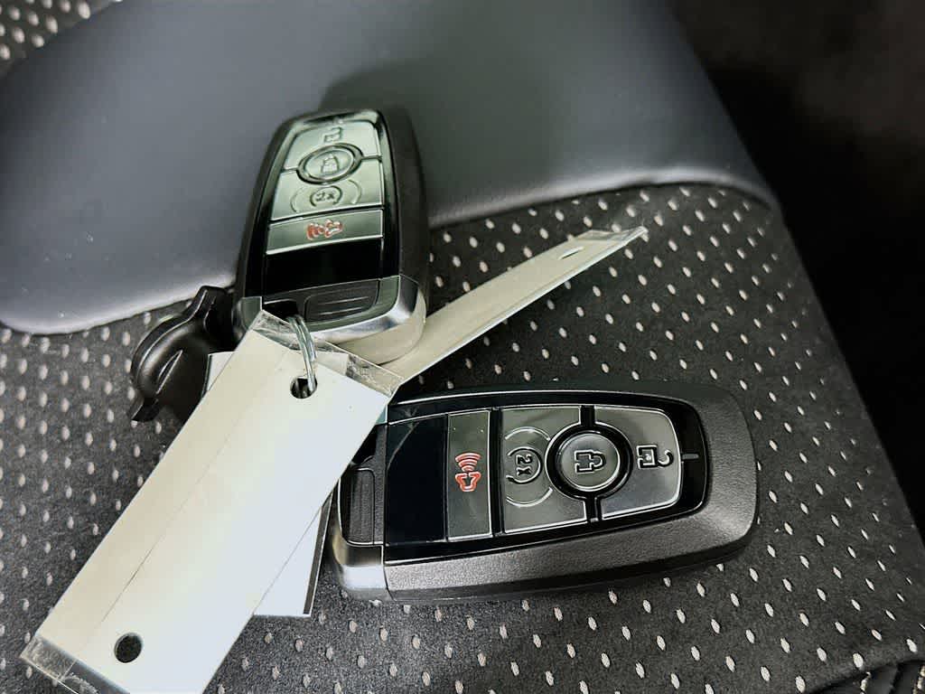 Thumbnail: 2025 Ford Bronco - 21