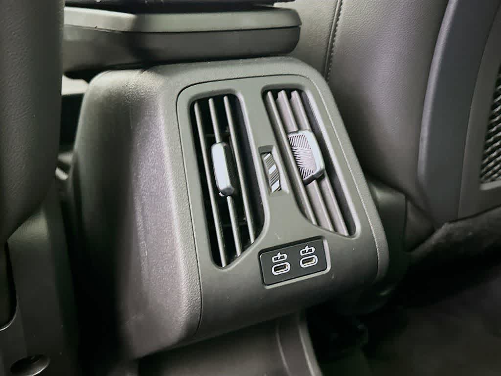 2023 BMW X1 xDrive28i 13