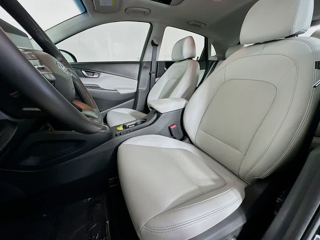 Thumbnail: 2022 Hyundai Kona - 12